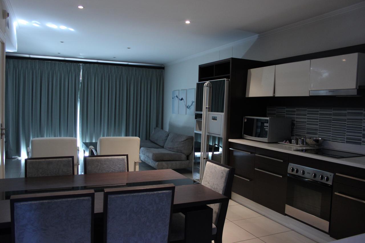 The Nicol Hotel And Apartments Johannesburg Bagian luar foto