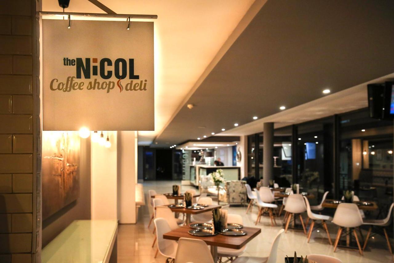 The Nicol Hotel And Apartments Johannesburg Bagian luar foto