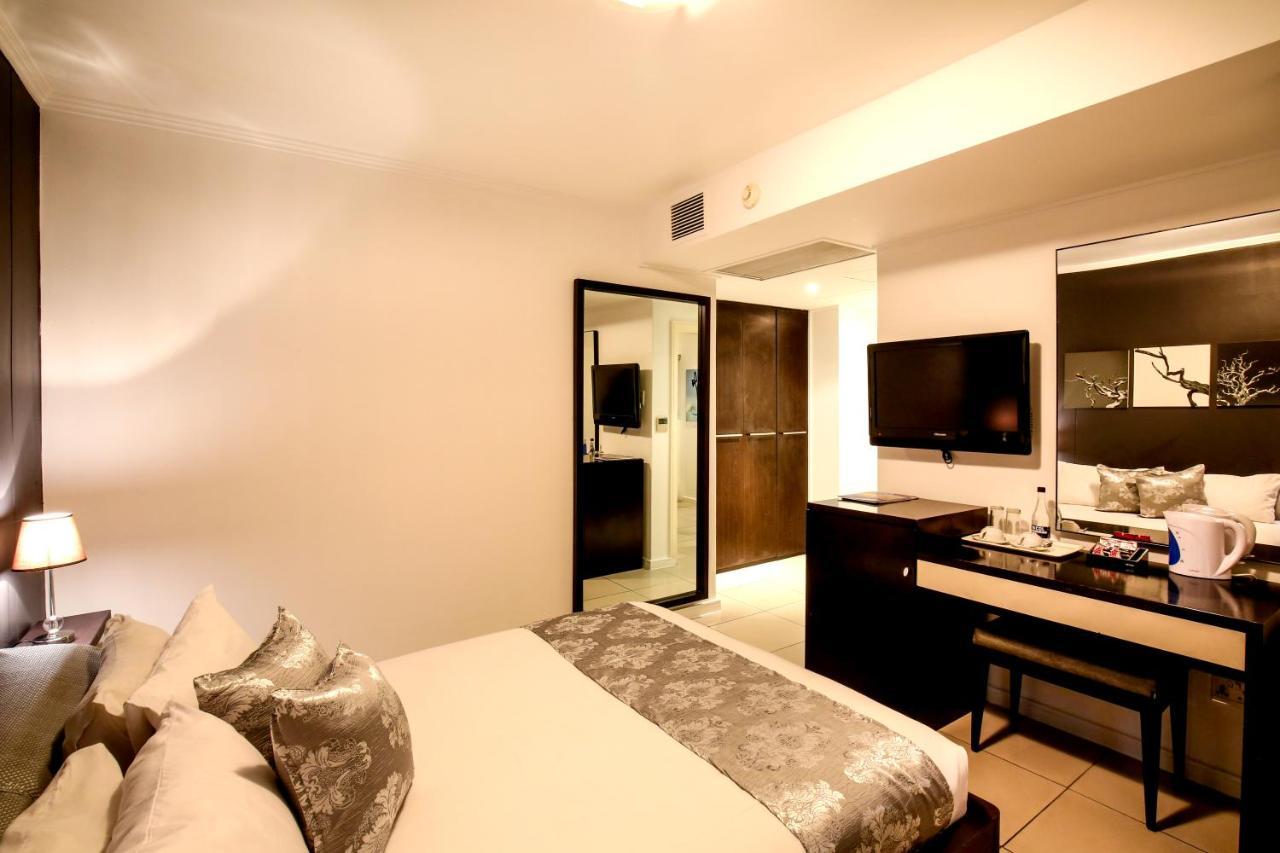 The Nicol Hotel And Apartments Johannesburg Bagian luar foto