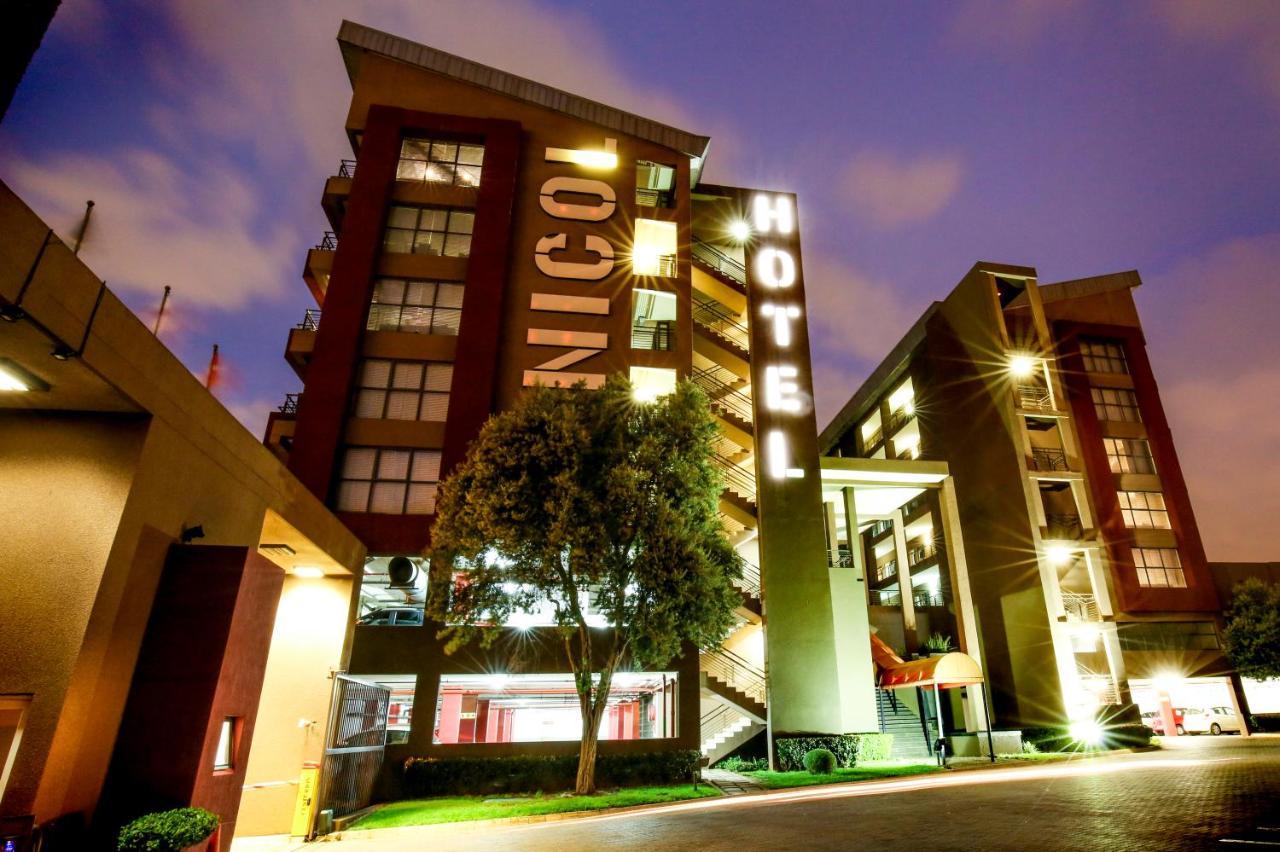 The Nicol Hotel And Apartments Johannesburg Bagian luar foto